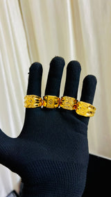 BROAD RINGS